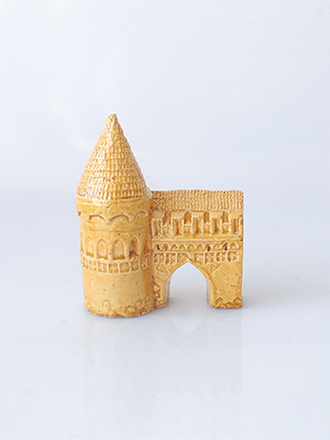 Изображение Домики Кнайпхофа Пороховые ворота, жёлтые