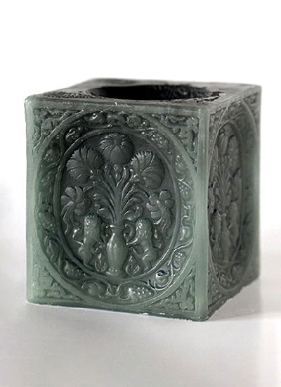 Изображение Свечи  Свеча Ваза со львами, зелёная